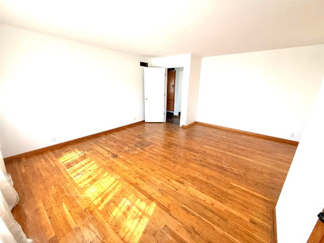 504 W Anthony Ave, Medicine Lodge, KS 67104