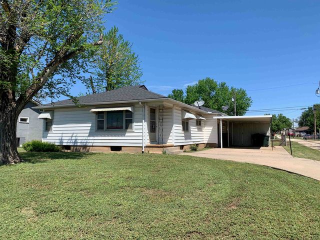 504 W Anthony Ave, Medicine Lodge, KS 67104