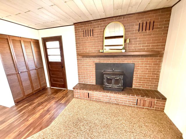 504 W Anthony Ave, Medicine Lodge, KS 67104