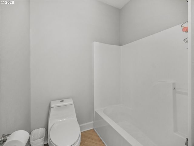 1382 Ne 16TH Ave, Canby, OR 97013