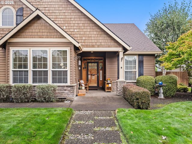 1382 Ne 16TH Ave, Canby, OR 97013
