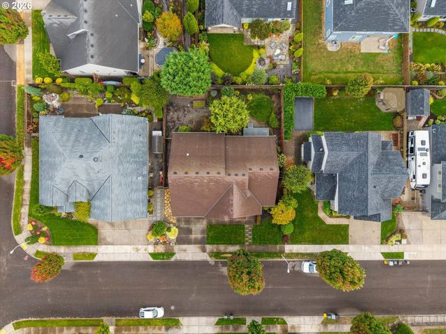 1382 Ne 16TH Ave, Canby, OR 97013