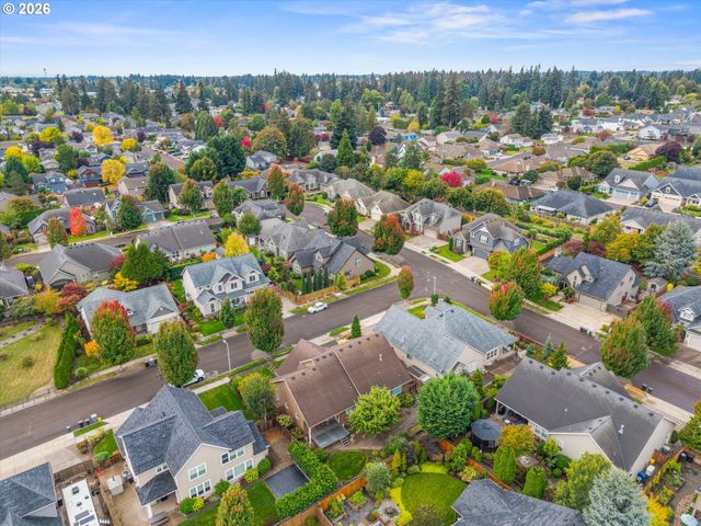 1382 Ne 16TH Ave, Canby, OR 97013
