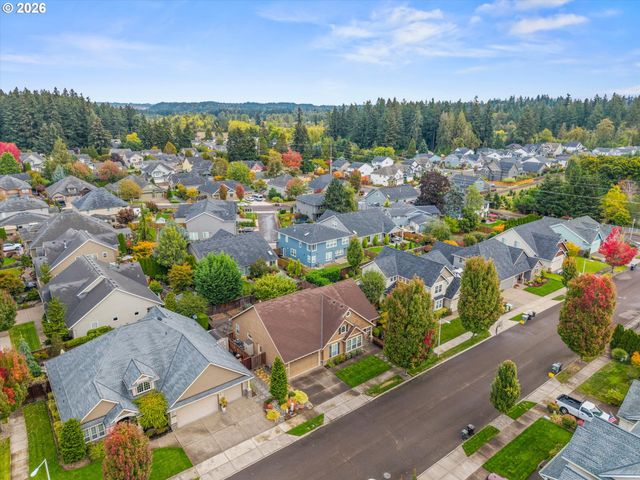 1382 Ne 16TH Ave, Canby, OR 97013