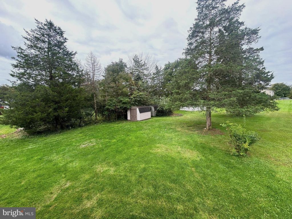 1170 WOODMERE DR #, Pottstown, PA 19464 — photo 3