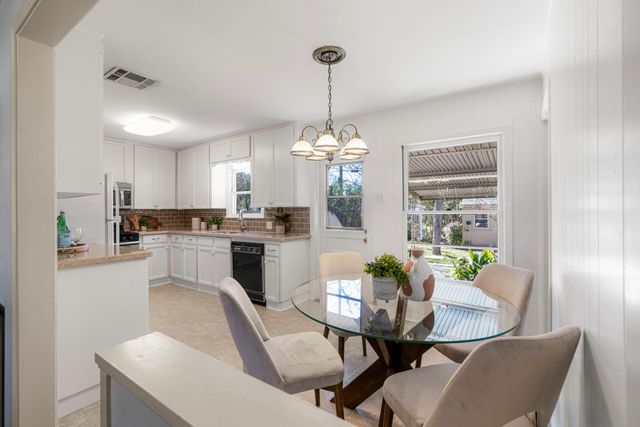 1909 Brentwood ST, Austin, TX 78757