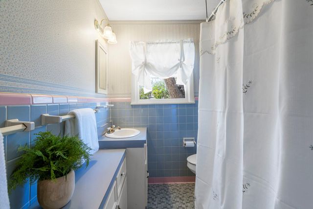 1909 Brentwood ST, Austin, TX 78757