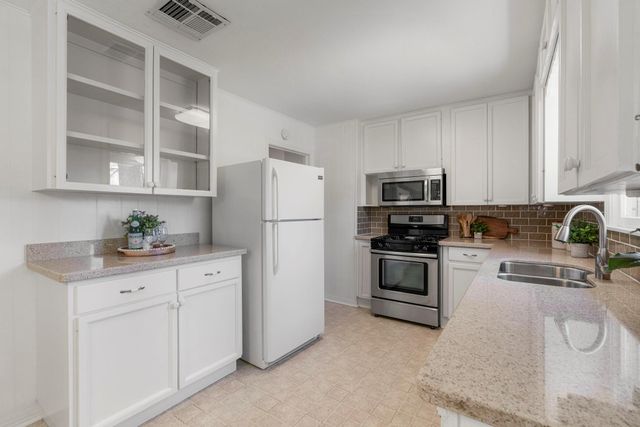 1909 Brentwood ST, Austin, TX 78757