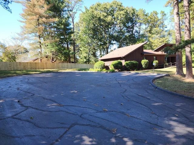 395 River Rd, Decatur, TN 37322