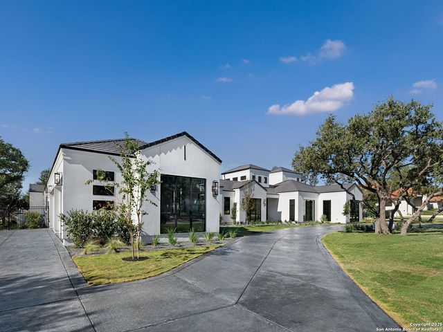 116 WHITTINGHAM RD, Shavano Park, TX 78231