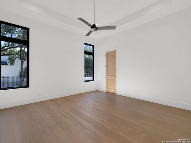 116 WHITTINGHAM RD, Shavano Park, TX 78231