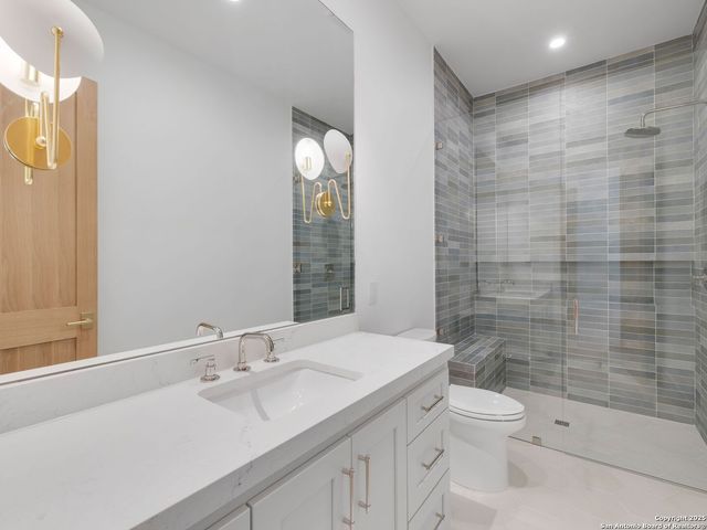 116 WHITTINGHAM RD, Shavano Park, TX 78231