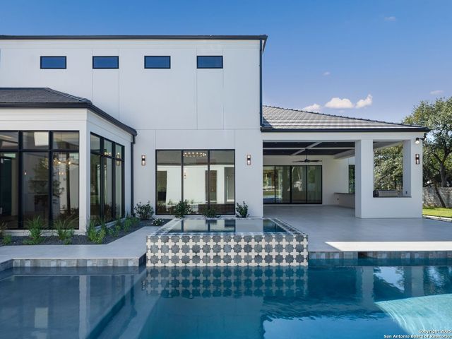 116 WHITTINGHAM RD, Shavano Park, TX 78231