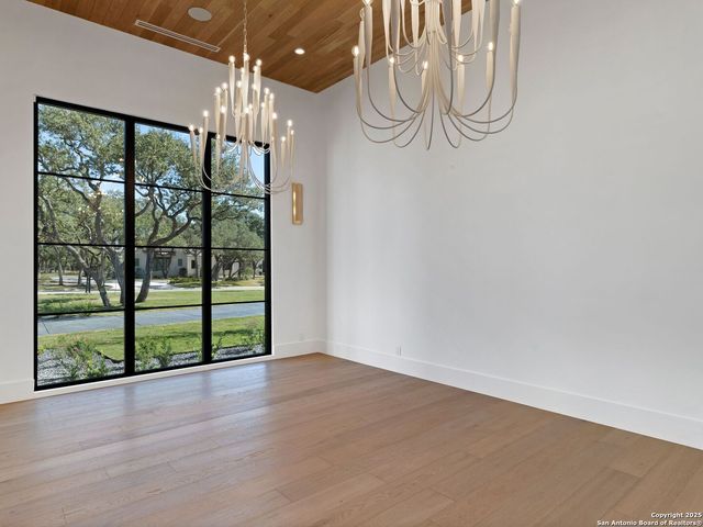 116 WHITTINGHAM RD, Shavano Park, TX 78231