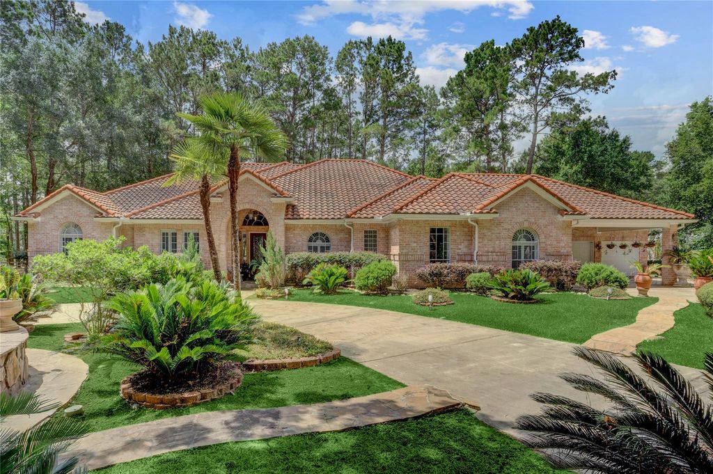 19311 Country Lake Drive, Magnolia, TX 77355