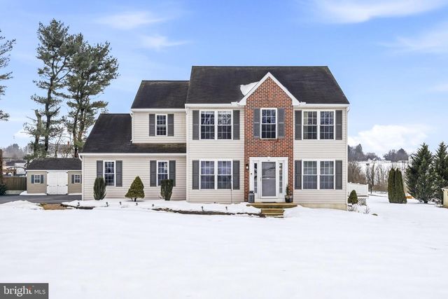 401 IVY DR, Oxford, PA 19363