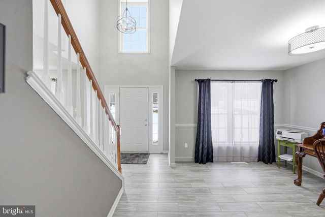 401 IVY DR, Oxford, PA 19363