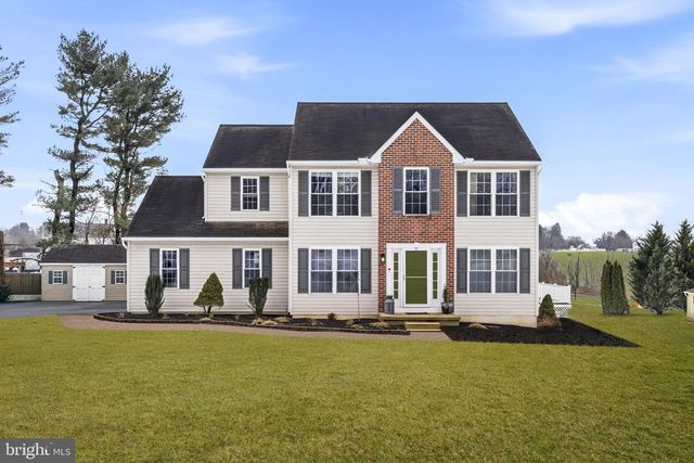 401 IVY DR, Oxford, PA 19363