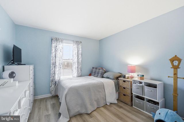 401 IVY DR, Oxford, PA 19363