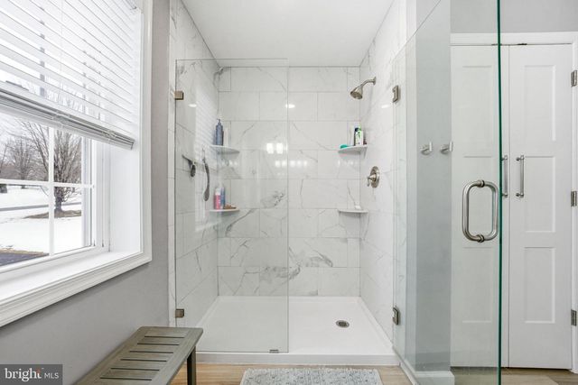 401 IVY DR, Oxford, PA 19363