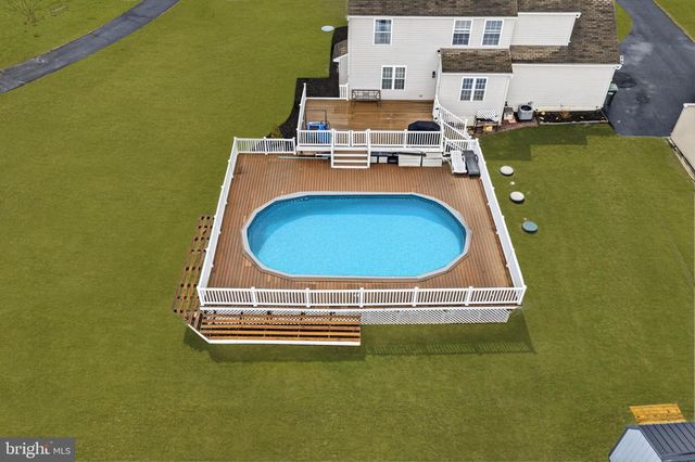 401 IVY DR, Oxford, PA 19363