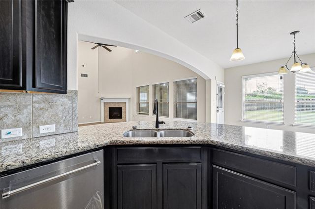 2931 Oakdale Landing Court, Katy, TX 77494