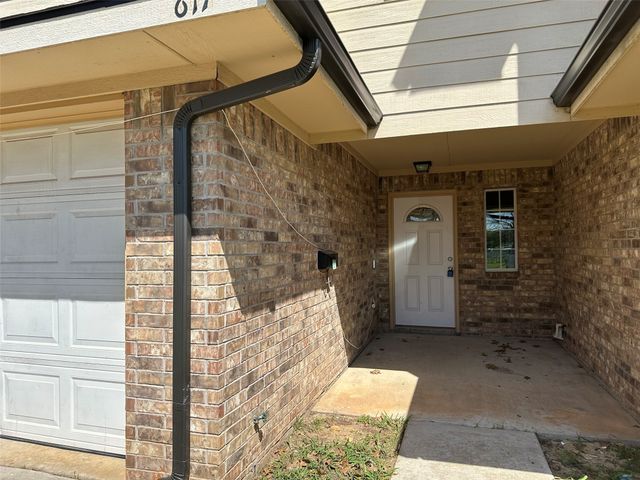 615 N Cleveland Avenue 617, Sherman, TX 75090