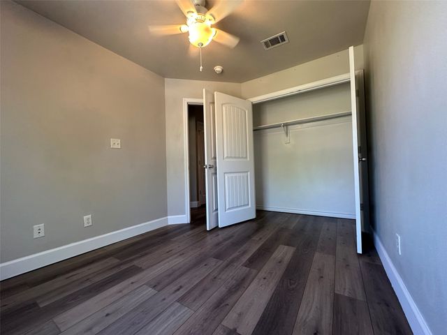 615 N Cleveland Avenue 617, Sherman, TX 75090