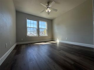 615 N Cleveland Avenue 617, Sherman, TX 75090