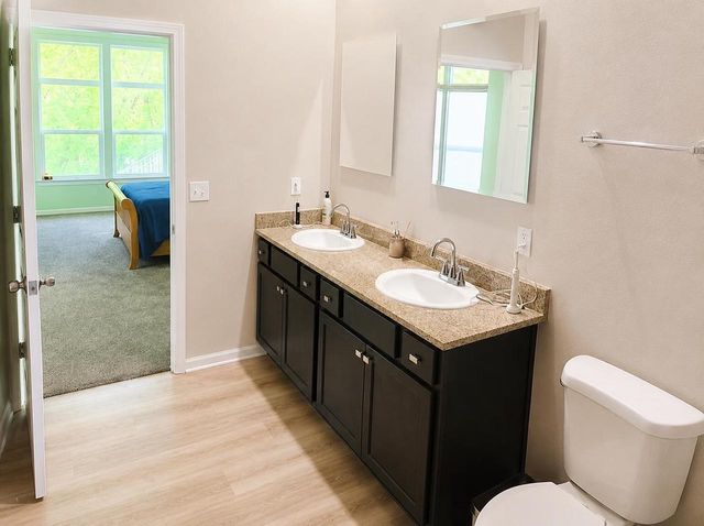 611 E Maple Beach Drive, Edgerton, WI 53534