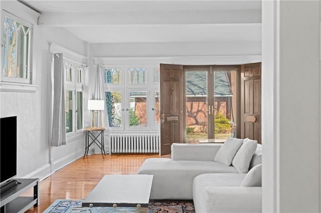 6 Ellsworth Ter, Shadyside, PA 15213