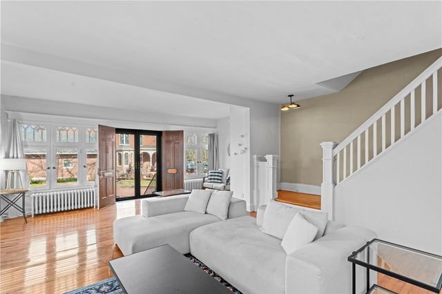 6 Ellsworth Ter, Shadyside, PA 15213