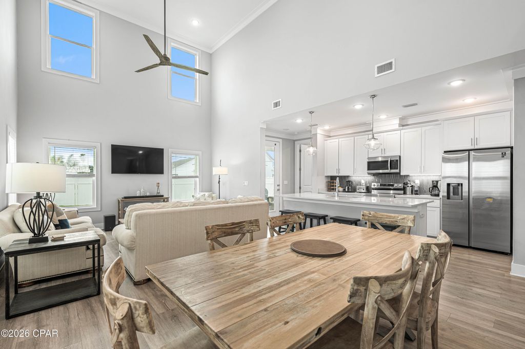 Image 12 of property listing at 709 Landing Circle, Panama City Beach, FL 32413