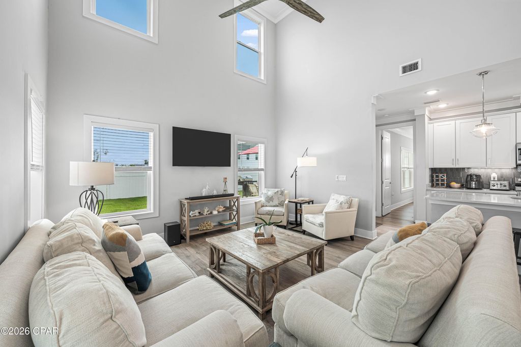 Image 16 of property listing at 709 Landing Circle, Panama City Beach, FL 32413