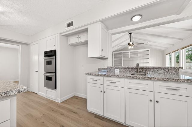 10602 Longmont Drive, Houston, TX 77042