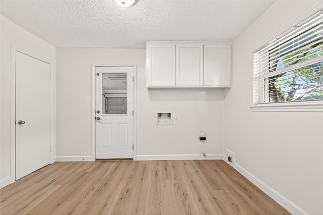 10602 Longmont Drive, Houston, TX 77042