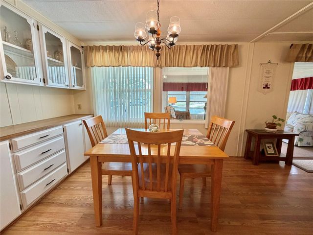 344 HAWTHORNE BOULEVARD, Leesburg, FL 34748