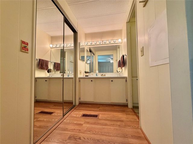 344 HAWTHORNE BOULEVARD, Leesburg, FL 34748