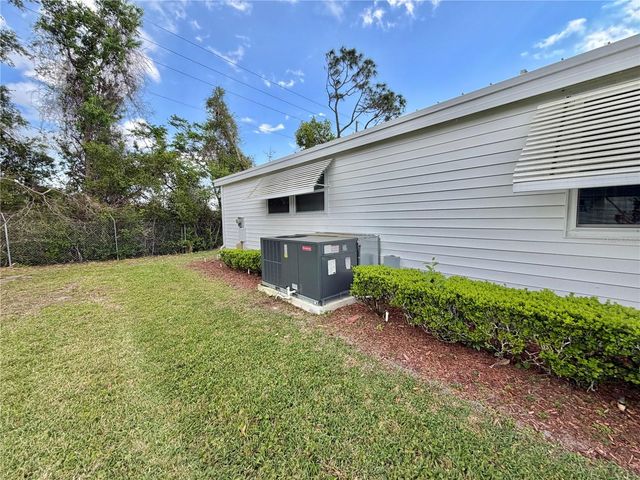 344 HAWTHORNE BOULEVARD, Leesburg, FL 34748