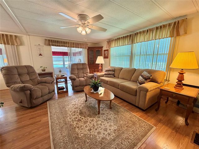 344 HAWTHORNE BOULEVARD, Leesburg, FL 34748