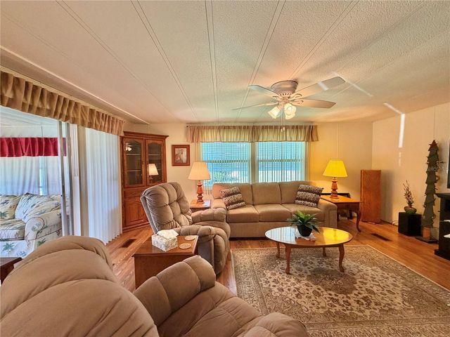 344 HAWTHORNE BOULEVARD, Leesburg, FL 34748