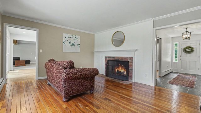 3702 Meadow Lane, Saline, MI 48176