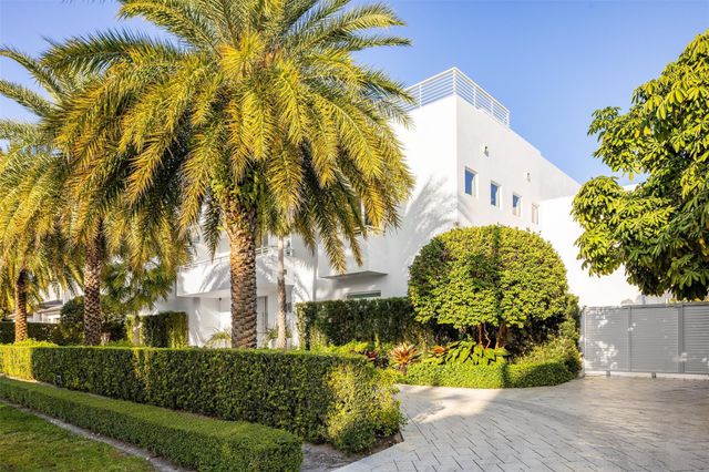 500 Isle Of Capri Dr, Fort Lauderdale, FL 33301