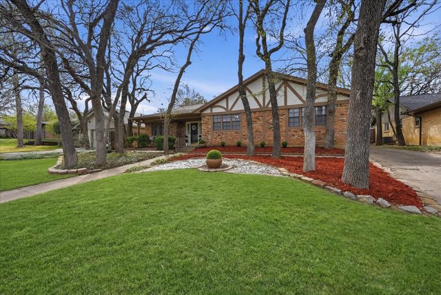 5808 Ridge Drive, Arlington, TX 76016