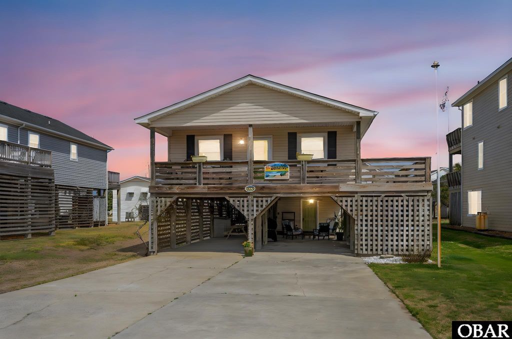 Image 1 of property listing at 1615 Wrightsville Blvd Lot 77-78, Kill Devil Hills, NC 27948