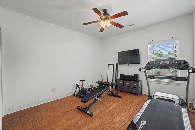 1805 NE Frost Drive, Bentonville, AR 72712