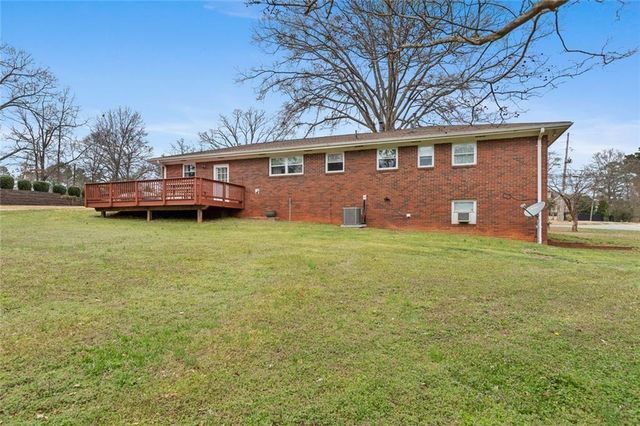 2500 Sewell Mill Road, Marietta, GA 30062