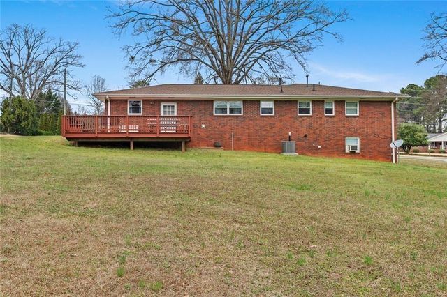 2500 Sewell Mill Road, Marietta, GA 30062