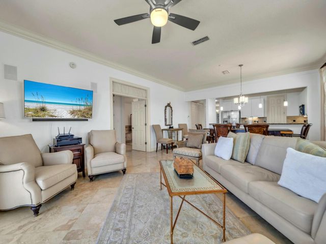 602 Harbor Boulevard 201, Destin, FL 32541