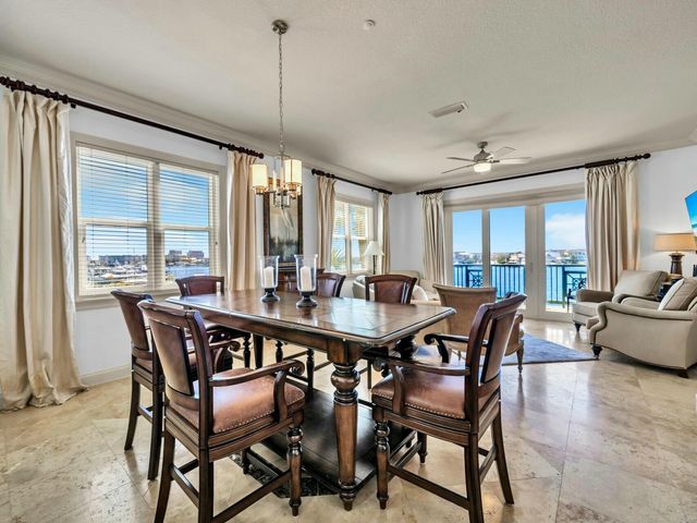 602 Harbor Boulevard 201, Destin, FL 32541